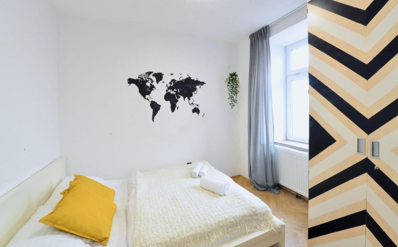 Апартаменты Modern Flat With Parking Space Вена Экстерьер фото