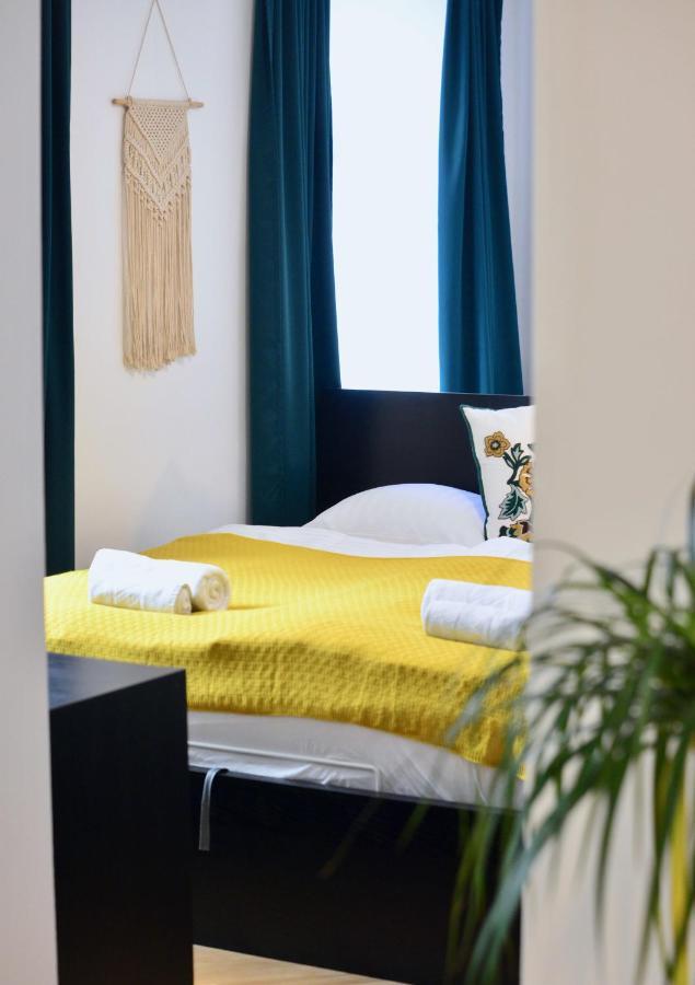 Апартаменты Modern Flat With Parking Space Вена Экстерьер фото