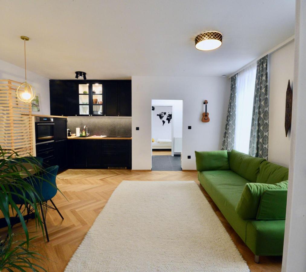 Апартаменты Modern Flat With Parking Space Вена Экстерьер фото