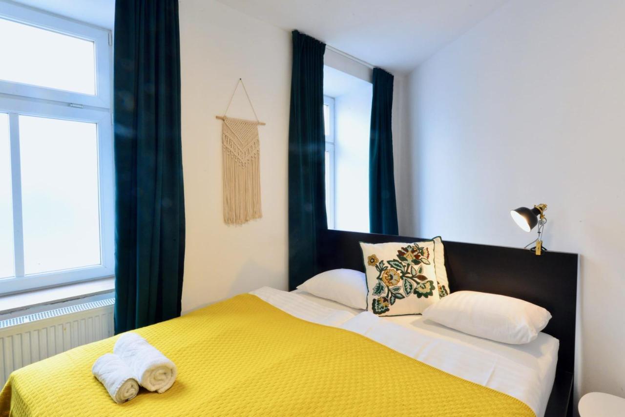 Апартаменты Modern Flat With Parking Space Вена Экстерьер фото
